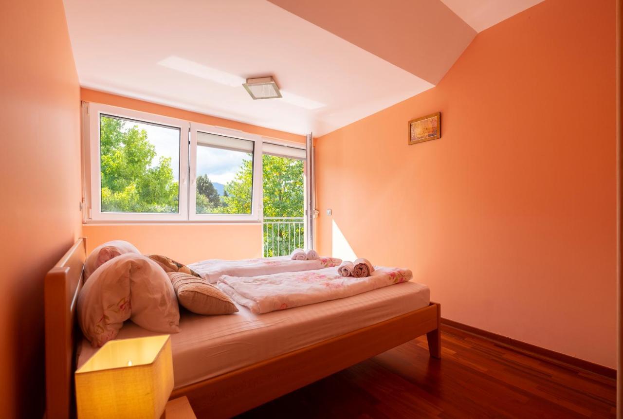 Apartments Apple Garden 4P Блед Екстериор снимка